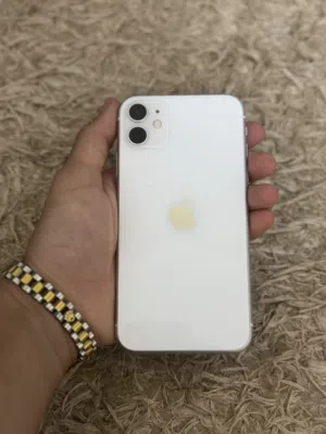 Apple iPhone 11 64 GB in Tripoli