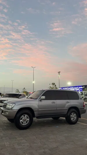 Used Toyota Land Cruiser in Al Batinah