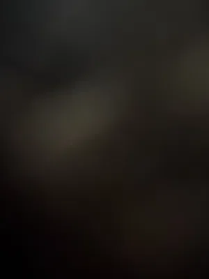 صالون رجالي فخم للبيع
