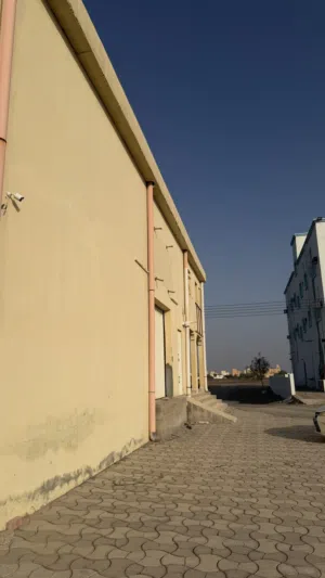 464 m2 . Landlord2