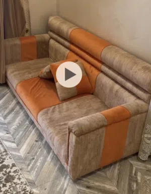 Bathak couch