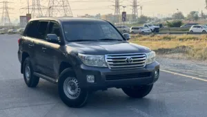 Used Toyota Land Cruiser in Sharjah