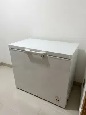 ديب فريزر يعمل جيداً  Deep freezer in good working condition