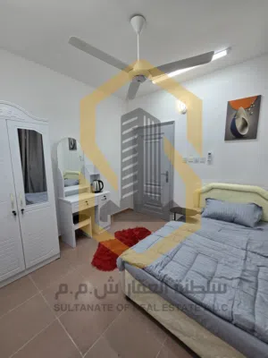 غرفة مفروشة للموظفات فقط ( للبنات ) في بوشر / شامل بدون عمولة