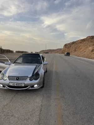 مرسيدس كوبيه c200 موديل 2002 شكل 2005 للبيع