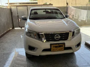 Used Nissan Navara in Basra
