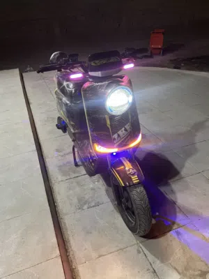 دراجه شحن R11 بدون بطاريات