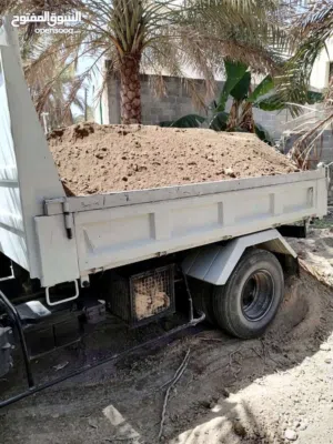 تراب زراعه تربه خصبه وصالح لزراعه ويتوفر خدمه التوصيل الى جميع المناطق