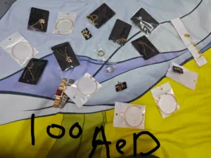 اكسسوارات كل الاكسسوارات ب100 كل الي ف الصوره توصيل ف كل العين