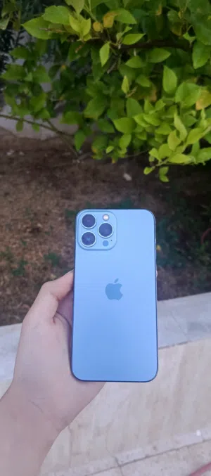 ايفون 13برو ماكس للبيع بسعر مغري