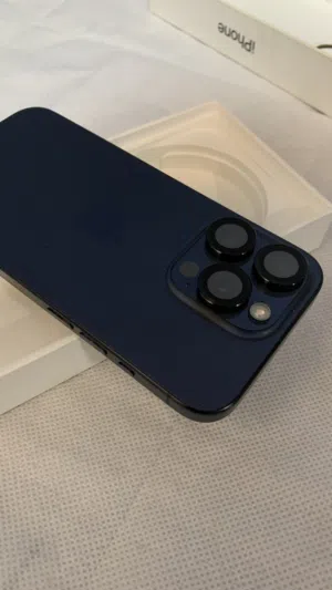 للبيع iPhone 15 Pro 256GB