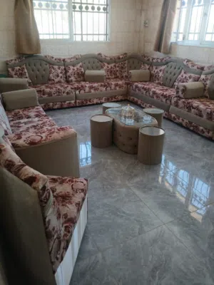 طقم كنب خليجي