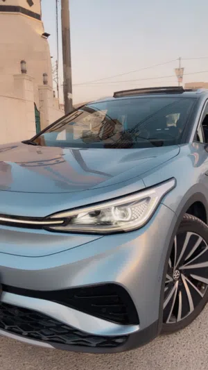 VW ID4 XPRO أعلى صنف لون ازرق سماوي مميزه