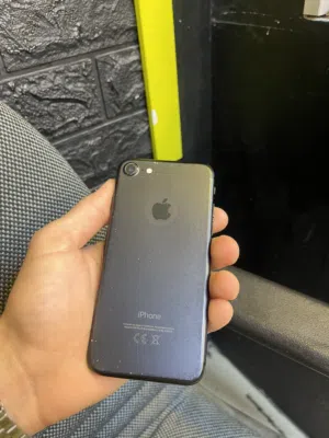 Apple iPhone 7 128 GB in Amman