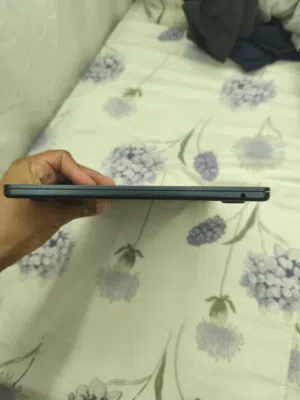 ماك بوك اير 13 إنش – شريحة M4 إصدار 2025 MacBook Air 13-inch – M4 Chip (2025 Model)
