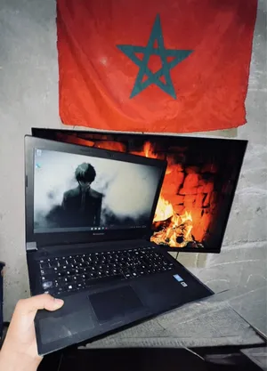 Lenovo . Windows . 15.6"1