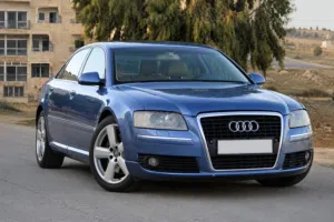 audi A8L quattro 4.2 V8 للبيع