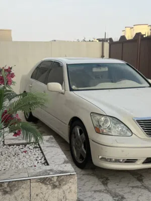 Used Lexus LS in Al Dakhiliya