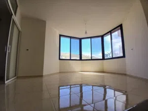 غرفة نوم . غير مفروشة . سنوي0
