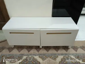 طاوله تلفزيون
