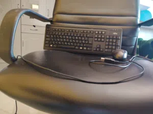 طقم كيبورد وماوس فودجيتسو (Fujitsu) مستعمل بحالة ممتازة للبيع