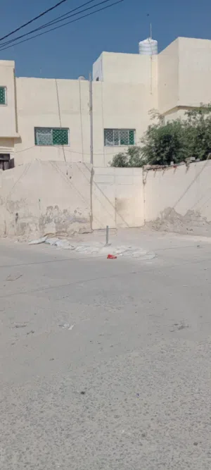 140 m2 More than 6 bedrooms Townhouse for Sale in Zarqa Russayfah