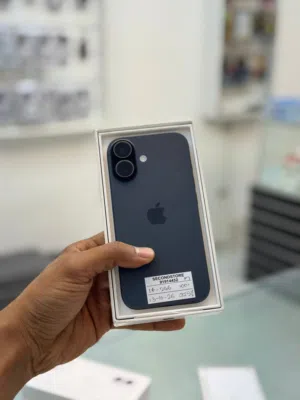 iPhone 17-256 GB All smooth working and good performance device