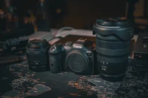 Canon R7, RF 15-35 L , RF 24 Macro