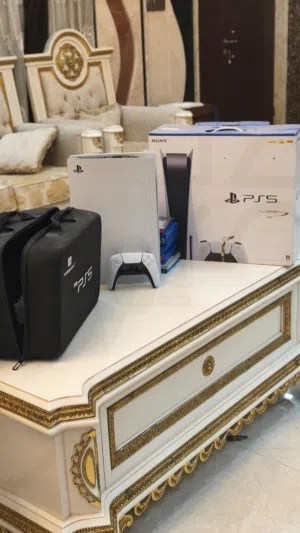 سلام عليكم بلي فايف فات مستعمل قلييييل جدا نضيف ملاعب عليه شي استعمال جدا قليل انطيك بي شرط من أي ش