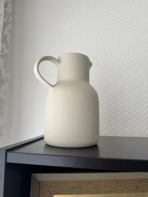 Water jugs