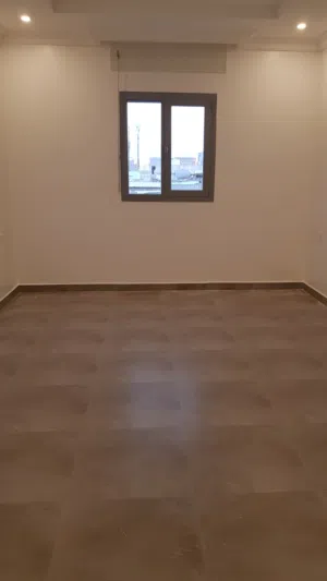شقة في بيت سكني خاص صباح السالم بنيان جديد