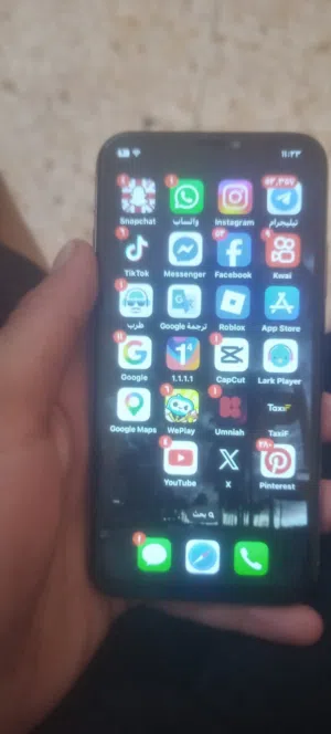 Apple iPhone X 64 GB in Amman
