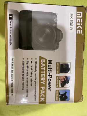 لمحترفي التصوير (Battery Grip)