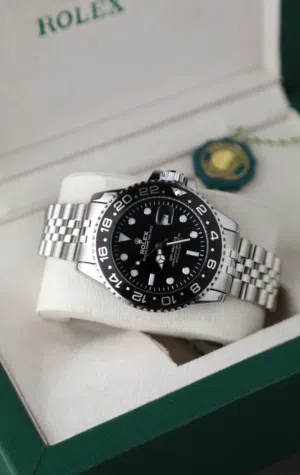 ساعات الفخم