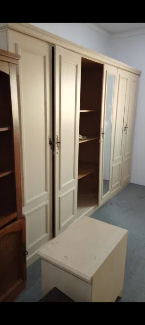 6 door caboard