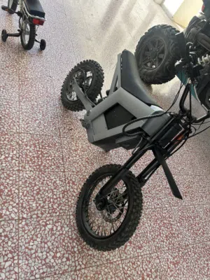 للبيع كوقو في قمة النضافة شغال وأموره طيبه ومافيه مشاكل بطارية العودة