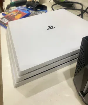 بليستيشن 4 برو حجم 1 تيرا يعني 1000