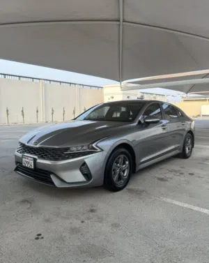 Kia k5  2021