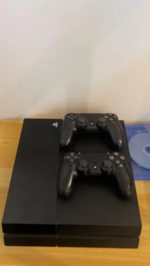 بلاستيشن 4 (ps4)