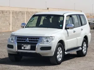 Used Mitsubishi Pajero in Al Riyadh