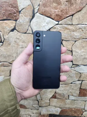 Samsung s22 128 بسعر مناسب