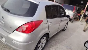 Nissan tida