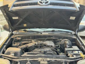 Used Toyota Tundra in Tripoli