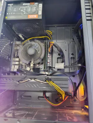 تجميعة بي سي جيمنج بسعر لقطة (i7 وكرت 4GB) مع شاشة سامسونج