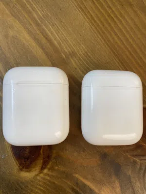 للبيع علبة شحن عدد 2 AirPods أصلي
