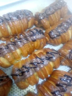 بريوش حلويات مخابز