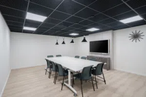 Private office space for 1 person in MUSCAT, Beach One
