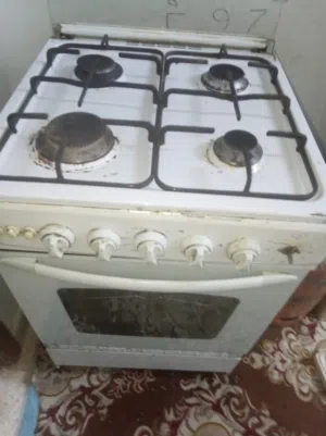 غاز يونيفرسال مستعمل للبيع