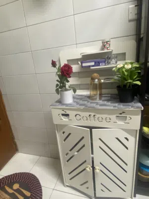 للبيع ركنة القهوة مستعملة