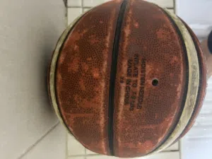 كرة سلة مولتن مقاس ستة basketball molten size6